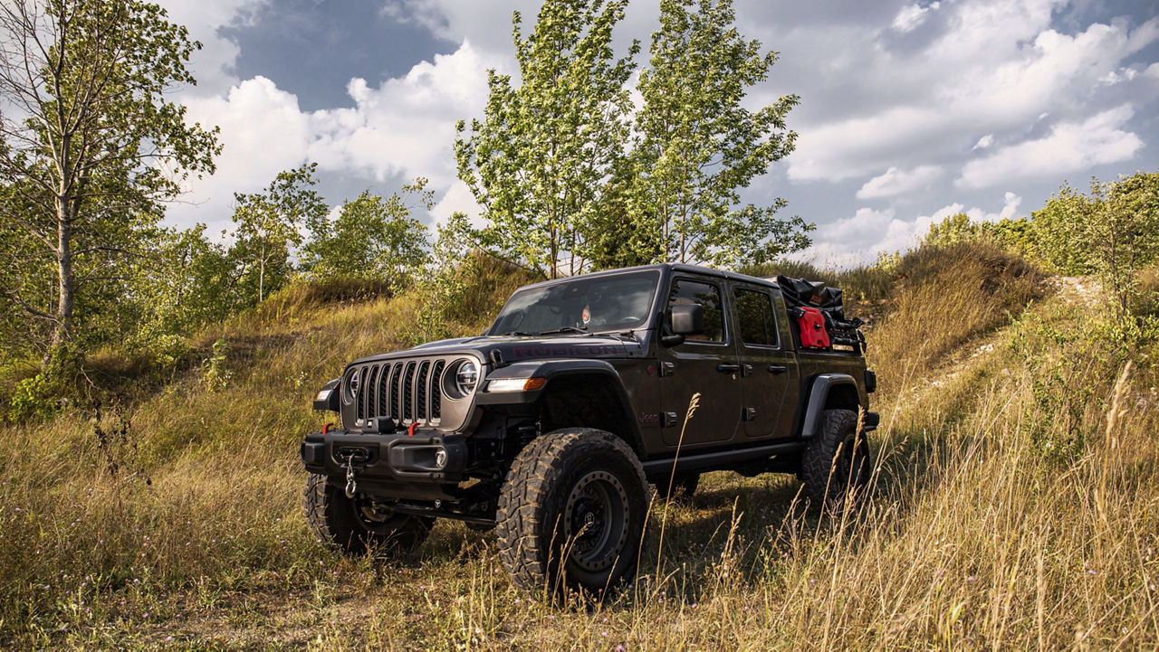 2020 Jeep Gladiator Black Rhino ABRAMS Gray Black Rhino